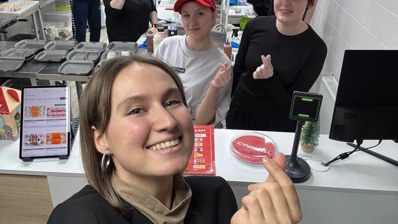 Егор Помозов и Елизавета Селезнева